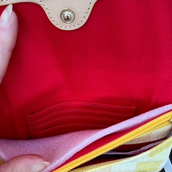 Dooney & Bourke Quadretto Check Milly Wristlet